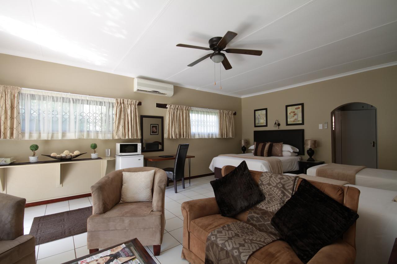 Farmhouse Lodge Newcastle Εξωτερικό φωτογραφία